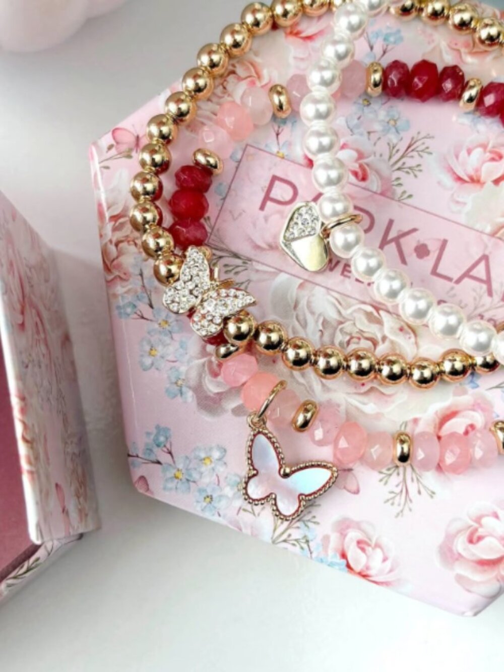 Park Lane Rosabelle Necklace Bracelet Earring Set in a Beautiful Box - Picture 4 of 9